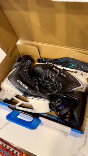 2025 Bauer Vapor Flylite Hockey Skates 7 (New)