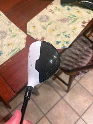 Men's 2017 TaylorMade M1 Right Handed Fairway Wood Regular Flex 3 Wood Graphite Shaft (Used)