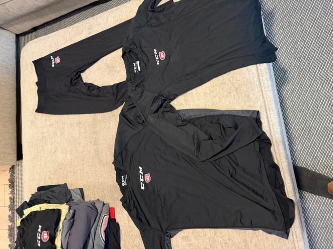 Medium Men's CCM Compression (Used)