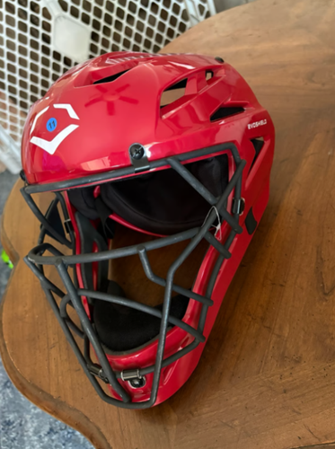 EvoShield srz catchers helmet