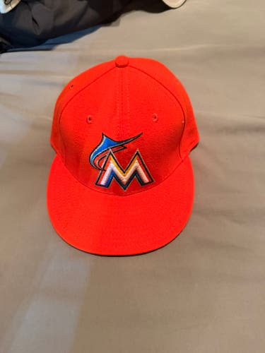 Miami marlins fitted hat 71/2