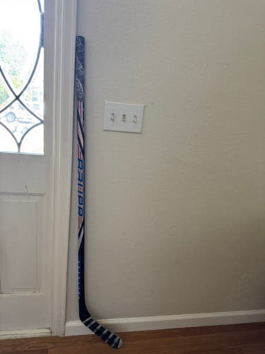 Junior Bauer Nexus Tracer Left Hand Hockey Stick P92 40 Flex (Used)