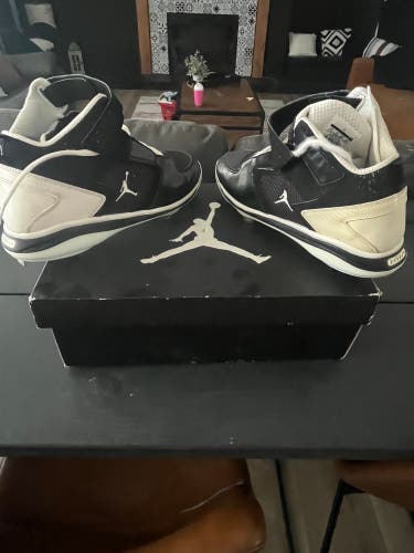 Black Men's Size M 11.0 (W 12.0) Adult Air Jordan Metal Cleats (Used)