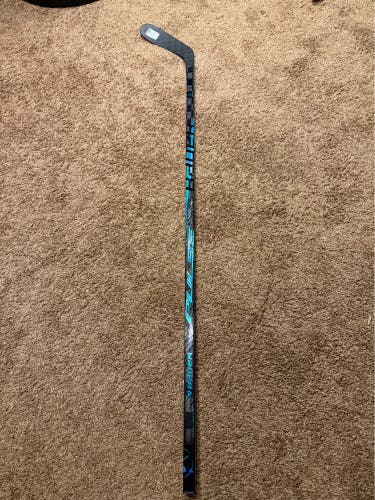 Senior Bauer Pulse Left Hand Hockey Stick P28 77 Flex (New)