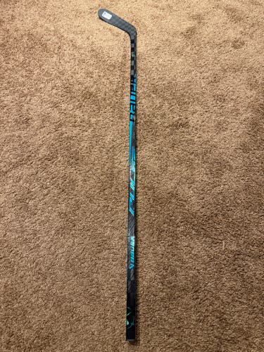 Senior Bauer Pulse Left Hand Hockey Stick P28 70 Flex (New)