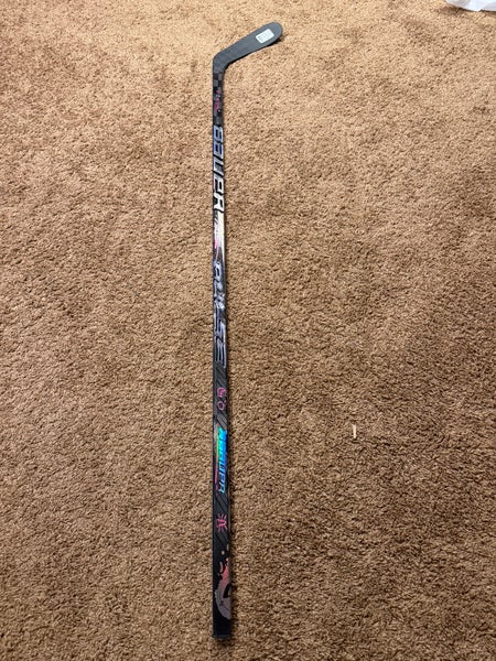 Senior Bauer Pulse Right Hand Hockey Stick P28 70 Flex (New)