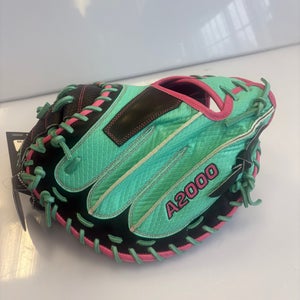 Wilson A2000 M23SS RH Catcher's Baseball Glove 33.5" (New)