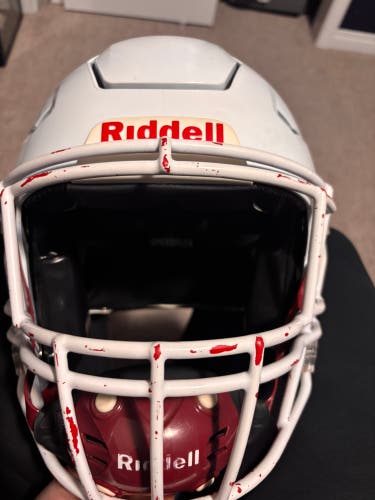 White Adult Large Riddell SpeedFlex Helmet (Used)