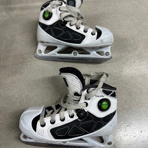 Reebok Talon Pump Hockey Goalie Skates Size 1 (Used)