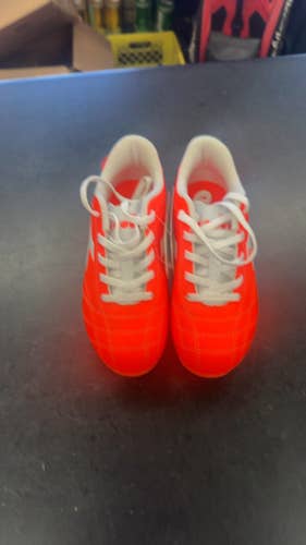 Diadora 6Play Jr Soccer Shoes - Youth 13.5 Brand new cleats