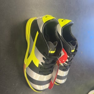 Diadora Raptor Youth Indoor Soccer Shoes - Size 13.5