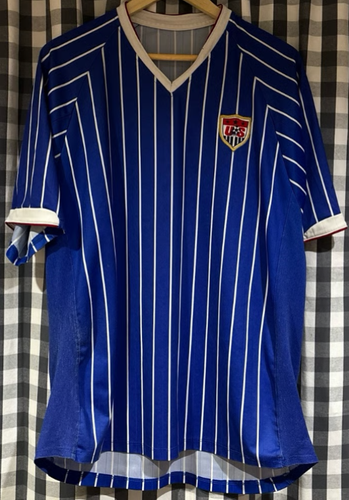 Vintage Nike United States Men’s National Team Soccer Jersey