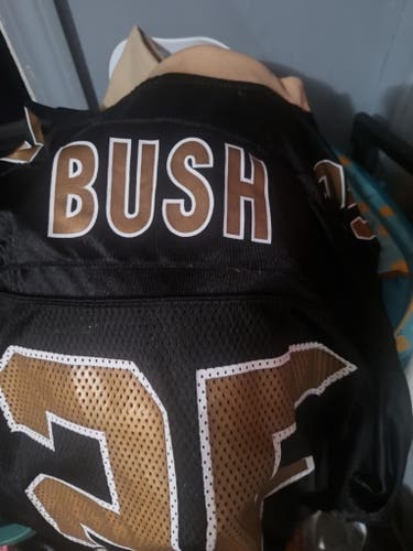 Large Adult Unisex Reebok Jersey (Used)