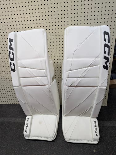 34" 2025 CCM EFlex 6 Goalie Leg Pads (New)