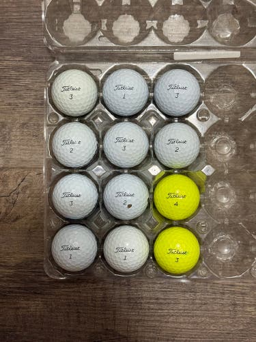 12 Titleist AVX Golf Balls - 5A Mint Condition Only