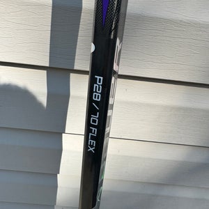 Senior Bauer Vapor Flylite Right Handed Hockey Stick P28 70 Flex (Used) 5 times