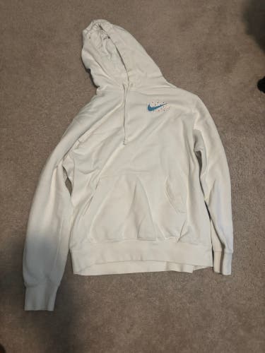 White Men's Medium Nike Sweatshirt (Used-Like new)