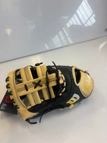 Wilson A2000 1679 LH First Base Baseball Glove 12.5" (New)