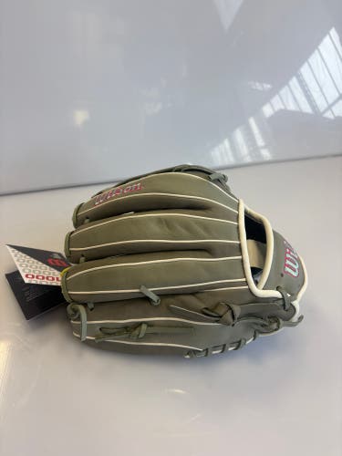 Wilson A1000 DW5 RH Baseball Glove 12" (New)