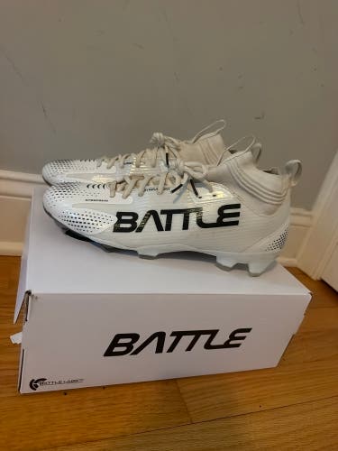 Men's Size M 12.0 (W 13.0) Battle Mid Top Turf Cleats (Used)