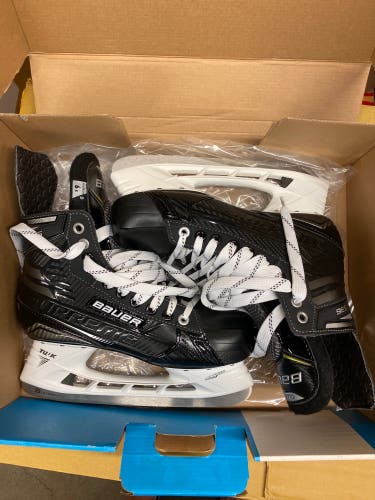 NEW Bauer Supreme S36 Hockey Skates Intermediate 6.5D Regular Width
