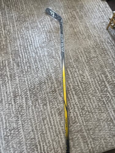 Senior Bauer Vapor Hyperlite 2 Left Hand Hockey Stick P88 77 Flex Pro Stock (Brand New)