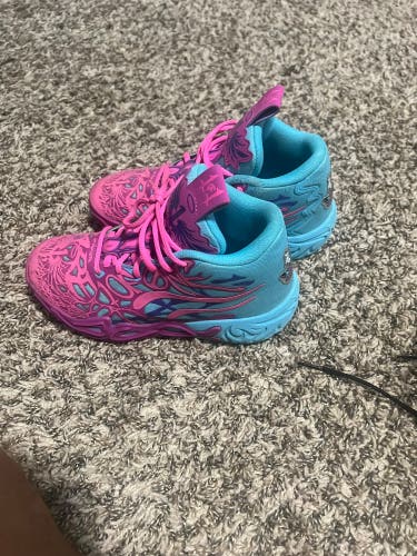 Puma Shoes (Used)