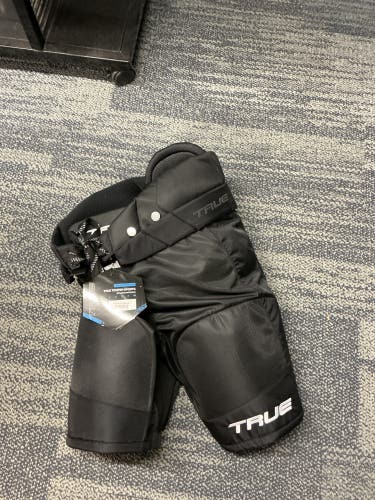 Junior Medium True Catalyst 7x4 Hockey Pants (New)