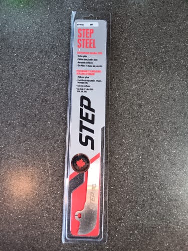 CCM Step Steel 230 mm (New)