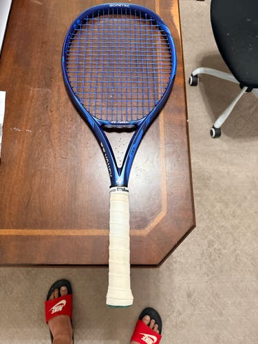 Yonex EZONE 100 2020 Tennis Racquet – 300g – 4 3/8 Grip – Used