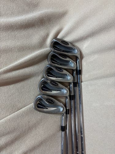 Men's Wilson Pro Staff Right Handed Iron Set Regular Flex 5 Pieces (Used)