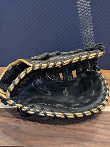 First Base RH Rawlings R9 Baseball Glove 12.5" (Used)