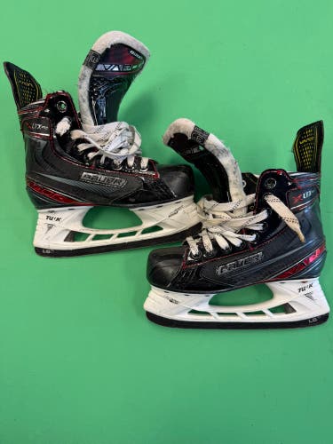 Bauer Vapor XLTX Pro Hockey Skates | Size 3D