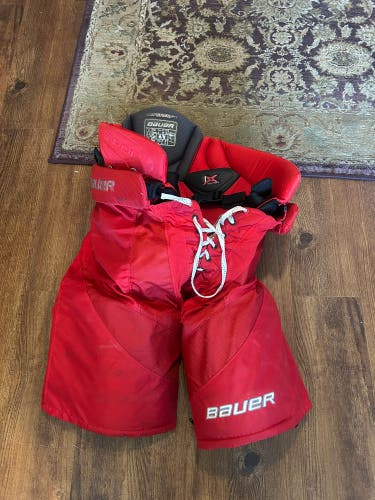 Senior Medium Bauer Vapor 1X Hockey Pants (Used)