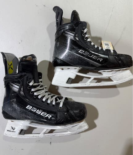 Senior Bauer Vapor Hyperlite 2 Hockey Skates Regular Width Pro Stock 8.5 (Used) 3652