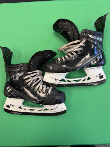 CCM Ribcor 100k Pro Hockey Skates | Size 8 Tapered