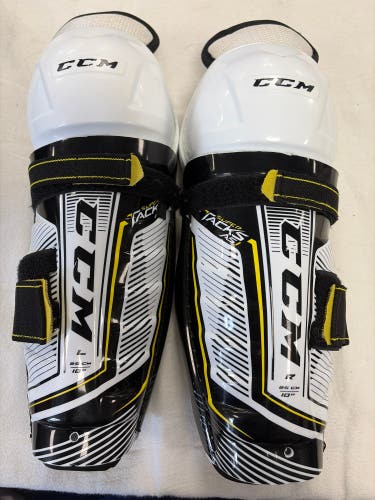 Youth CCM Super Tacks AS1 10" Shin Pads (Used)