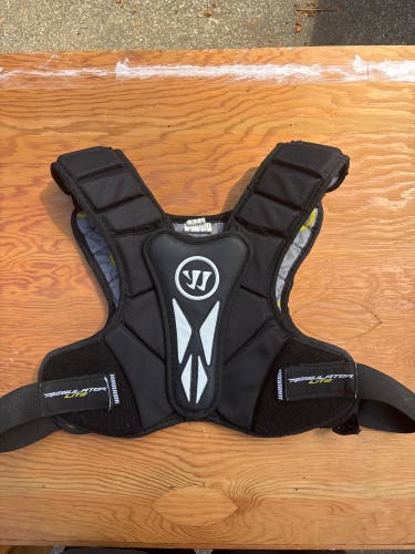 Large Adult Warrior Regulator Shoulder Pads (Used)