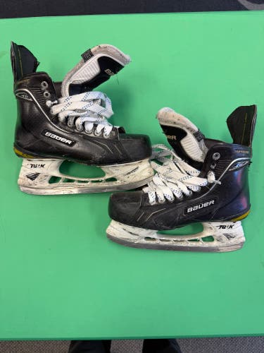 Senior Bauer Supreme One100 Hockey Skates Regular Width 8.5 (Used)