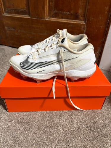 Nike Diamond Standout metal baseball cleats