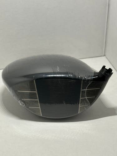 Men's Titleist GT2 10° Loft Right Handed 1 Wood Driver (New)