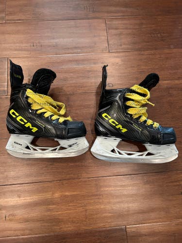CCM Tacks XF Pro Hockey Skates - Youth 13