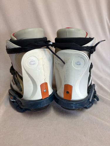 Unisex Size M 9.0 (W 10.0) Burton With bindings Snowboard Boots (Used)