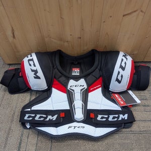 Senior CCM JetSpeed FT475 Shoulder Pads (New) Grosse Pointe Mi