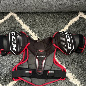 Men's Medium Senior CCM JetSpeed Edge Shoulder Pads (New)