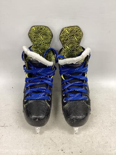 Used Bauer VAPOR 3X Youth Hockey Skate Youth 13.5 11851-S000049573