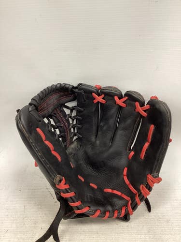 Used Wilson A950 BB/SB Glove RH Throw Black 11 3/4" 11851-S000049139
