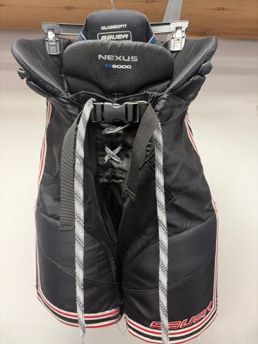 Junior Large Bauer Nexus N9000 Hockey Pants (Used)