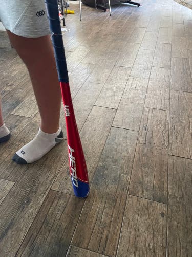 AXE Hero Alloy USABat Certified Bat (-12) 18 oz 30" (Used)