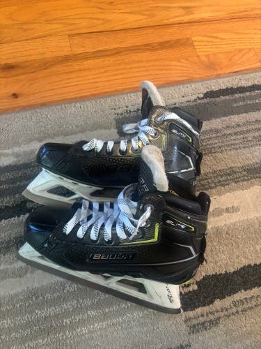 2021 Bauer Elite Hockey Goalie Skates Regular Width Size 5.5 (Used)
